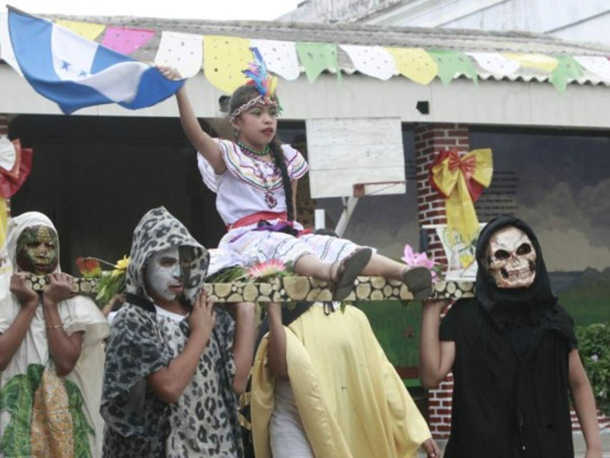 El cacique Lempira cobró vigencia en centros educativos de la capital