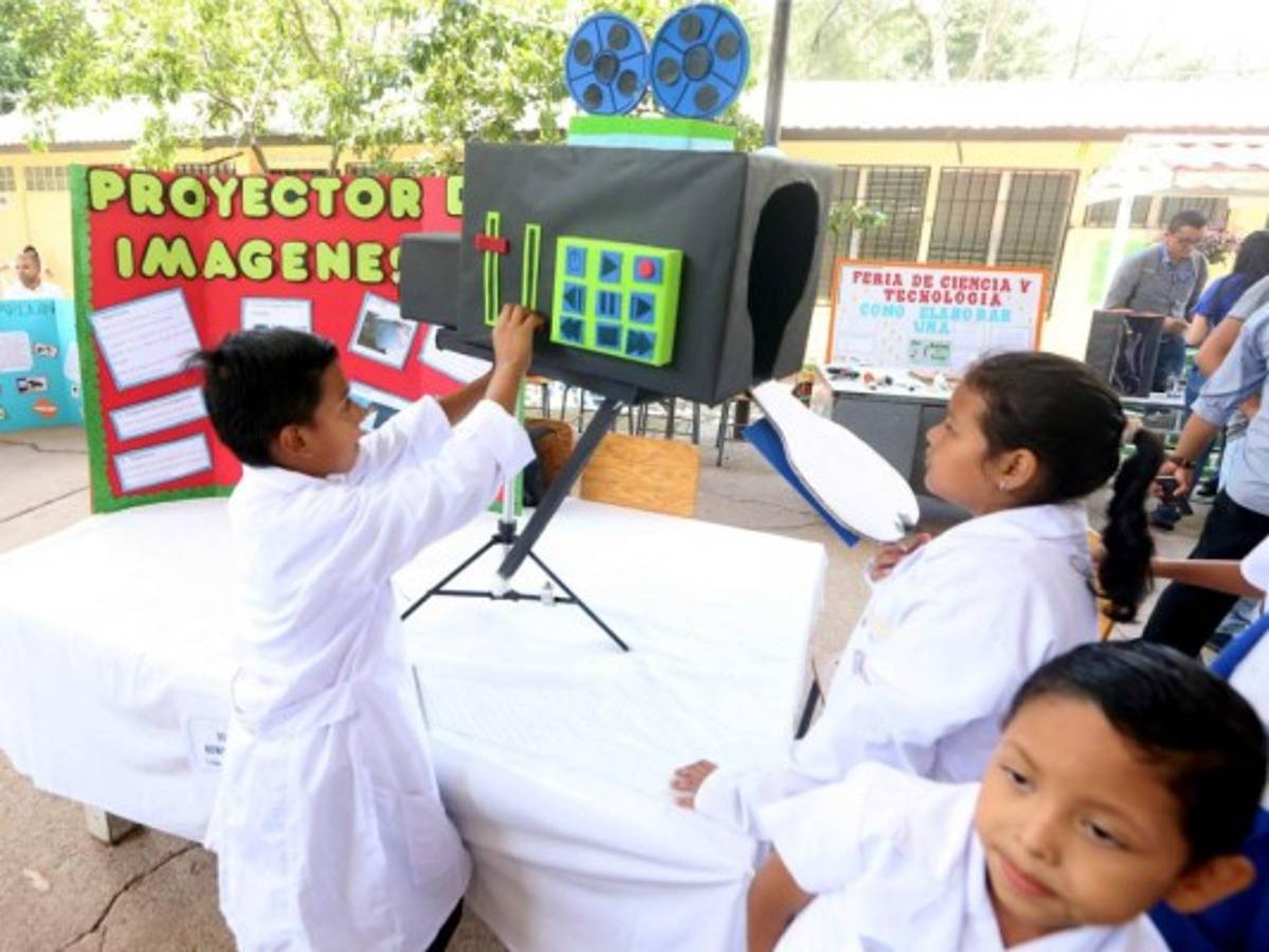 Unos 7,000 alumnos capitalinos fueron conquistados por la ciencia