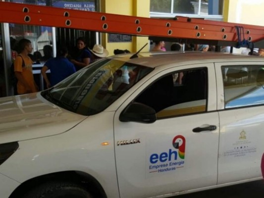 Hieren de un disparo a empleado de la Empresa Energía Honduras en la colonia Luis Landa