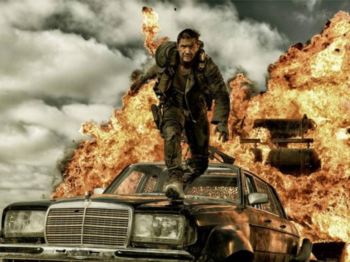 Mad Max Fury Road, esa extraña película que no sabés porque viste completa