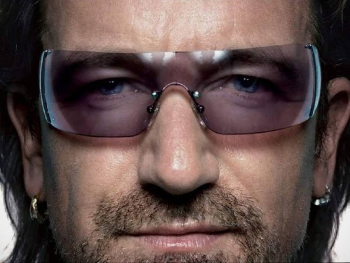 Bono revela que usa gafas oscuras por glaucoma