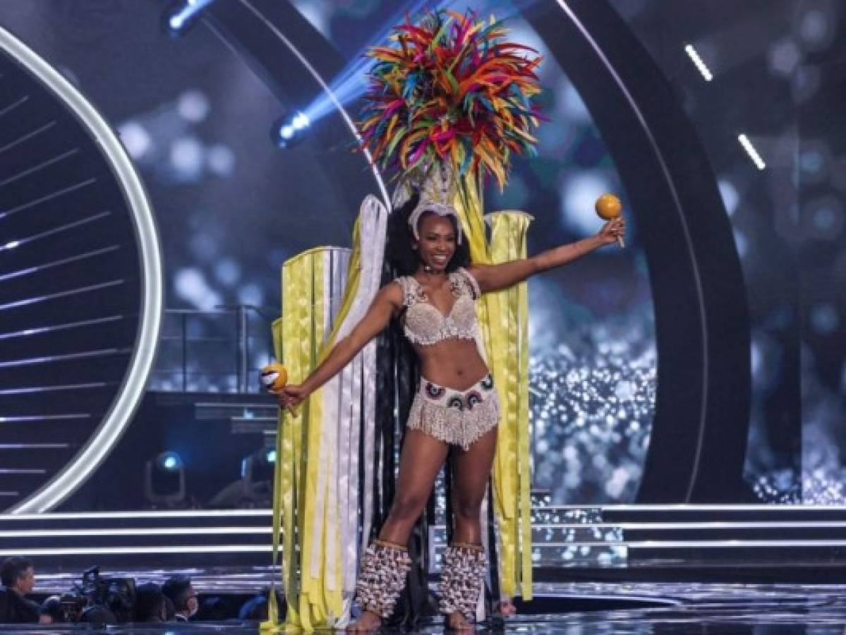 Llevó la punta al escenario y cautivó con su belleza: así sobresalió Rose Meléndez en Miss Universo 2021