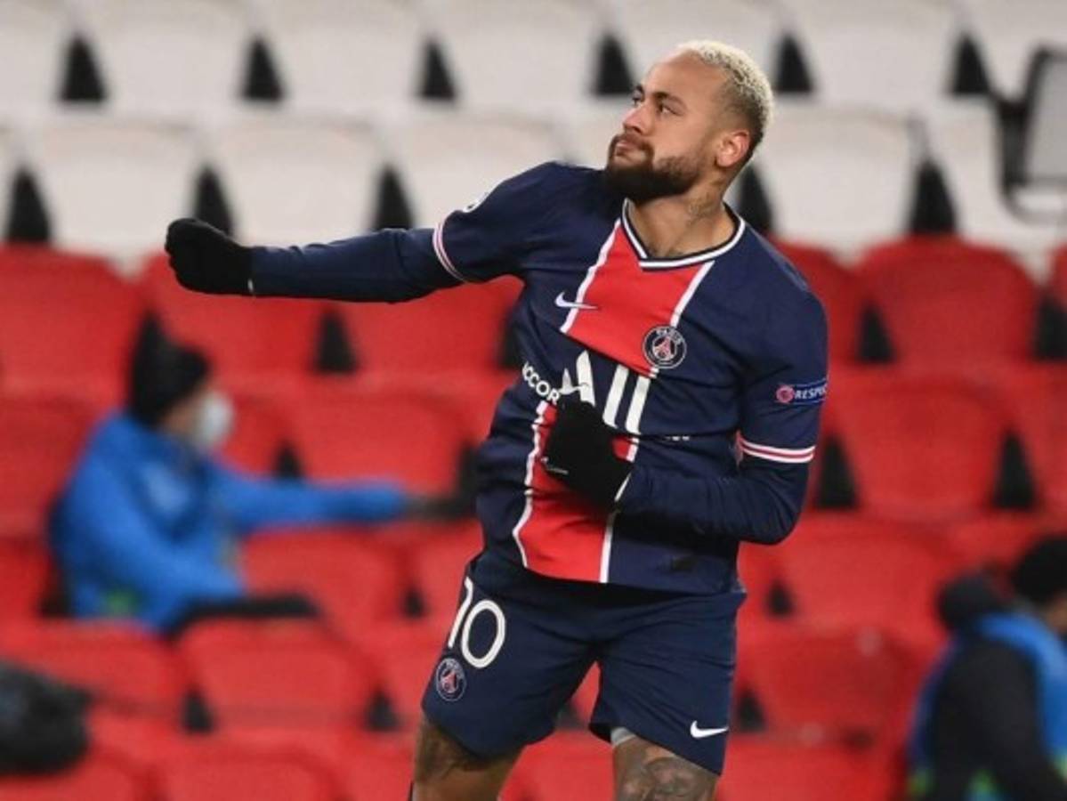 Neymar 'muy contento en París' y su presidente afirma que 'quiere quedarse'