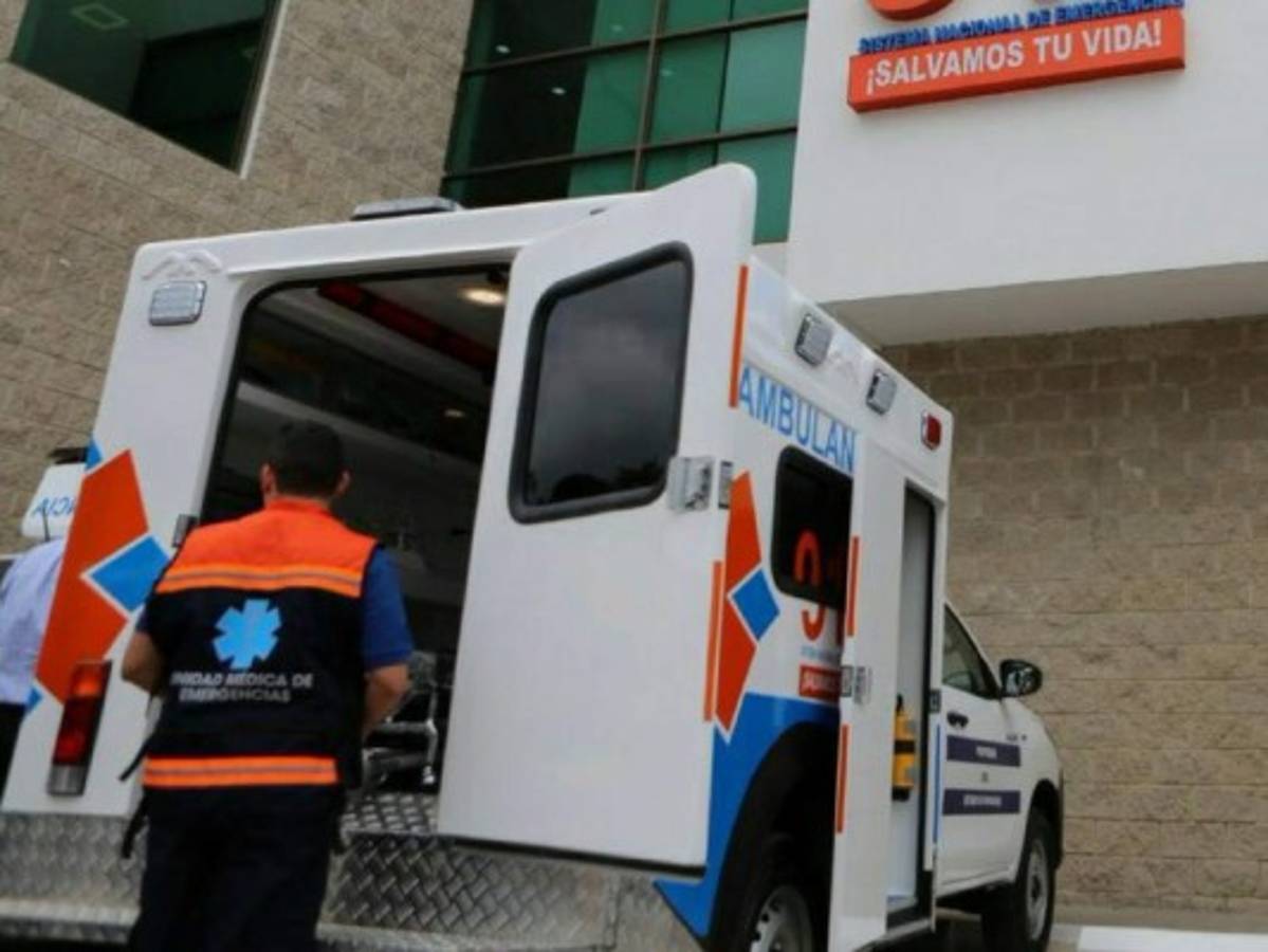 Hondureño se electrocuta mientran instalaba un rótulo en la capital