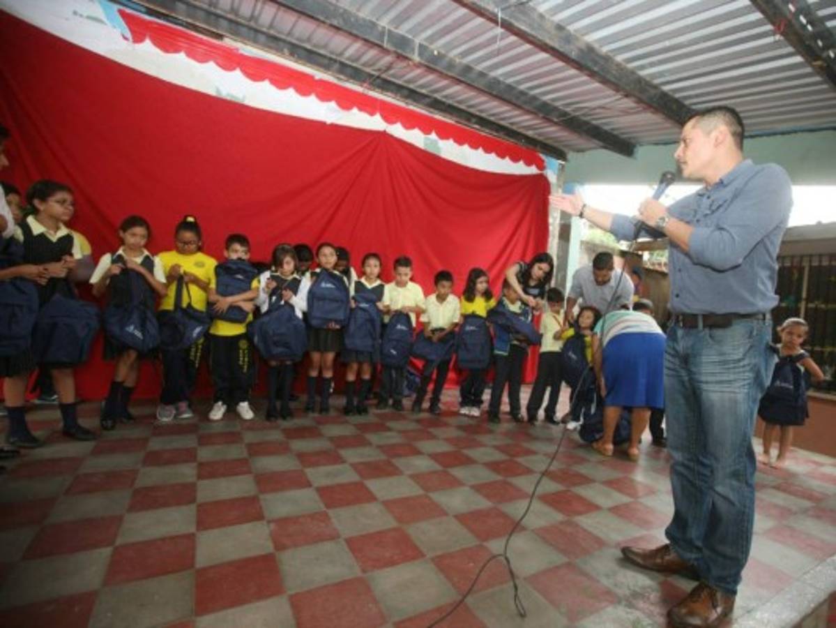 Mochilas y cuadernos para los protectores del ambiente