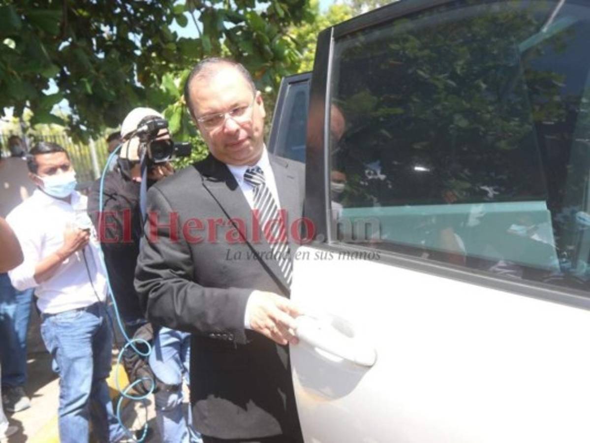 Reynaldo Ekónomo presenta fianza de más de dos millones de lempiras para defenderse en libertad