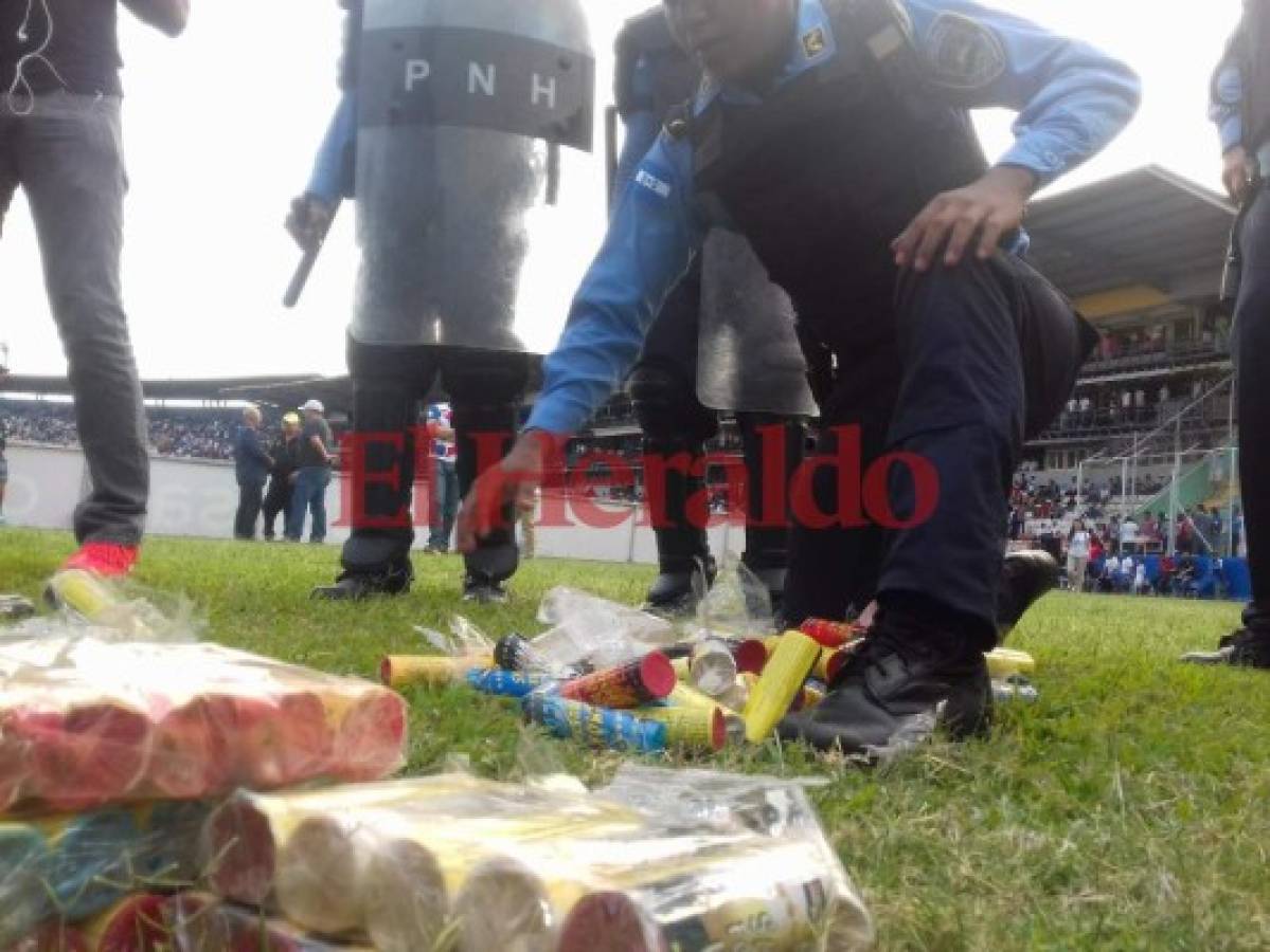 Policías decomisan pólvora dentro de una caseta del estadio Nacional