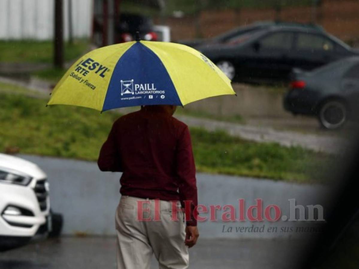 Ingreso de onda tropical dejará lluvias en Honduras