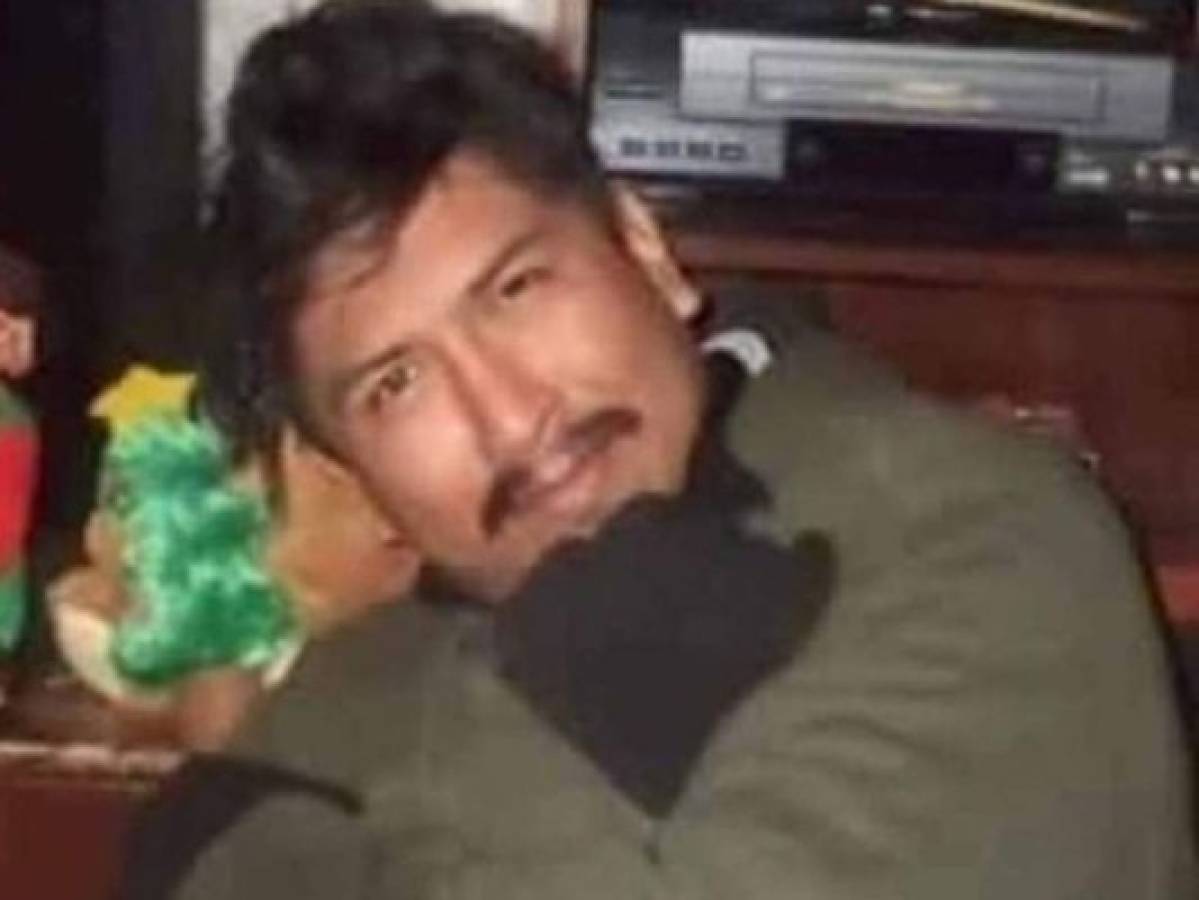 Frente a su hijo matan a hispano por negarse a recibir billete falso en EE UU