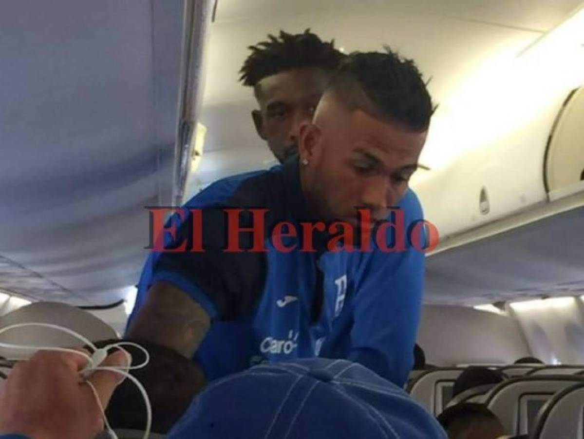 Selección de Honduras llega a San José tras estar varada en San Salvador