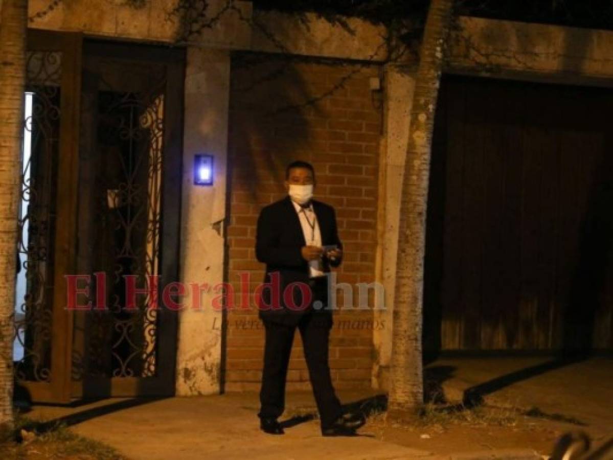 Resguardada por agentes policiales: así amanece la residencia de Xiomara Castro (FOTOS)