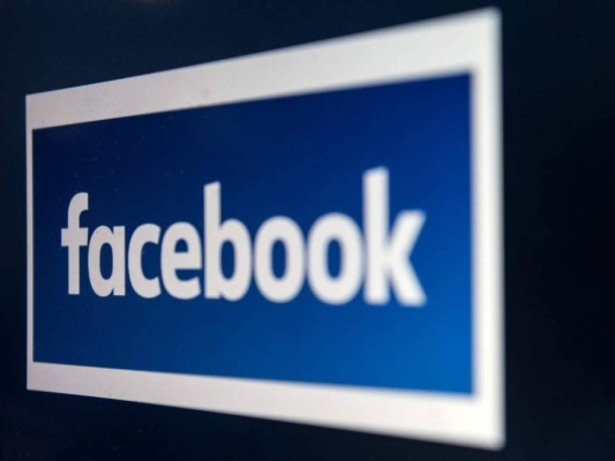 Facebook confirma que accede a datos de internautas ajenos a la red social