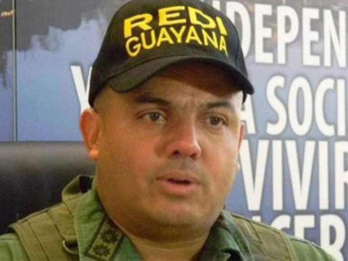 General venezolano acusado de narco por EE UU se entrega en Colombia