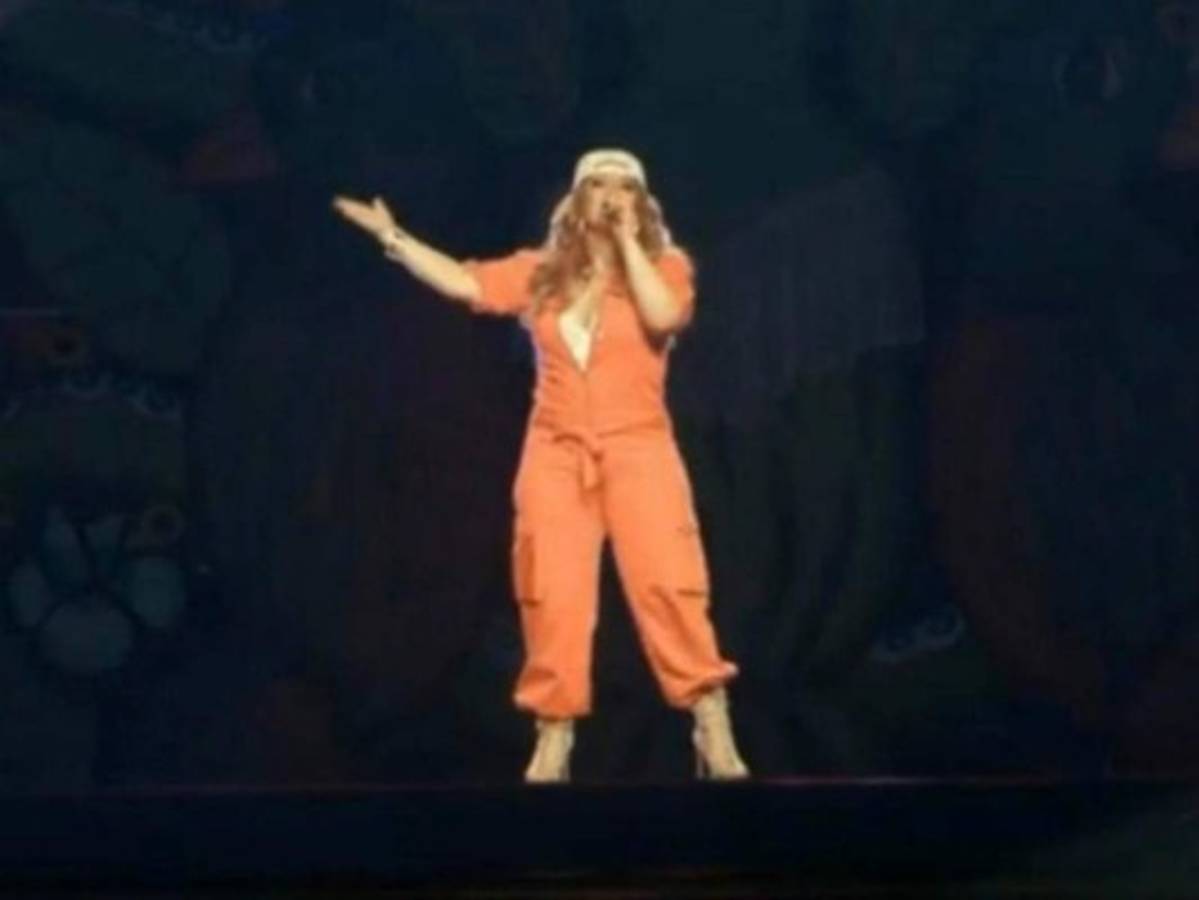 Video: Jenni Rivera revive en forma de holograma y se arma tremenda polémica