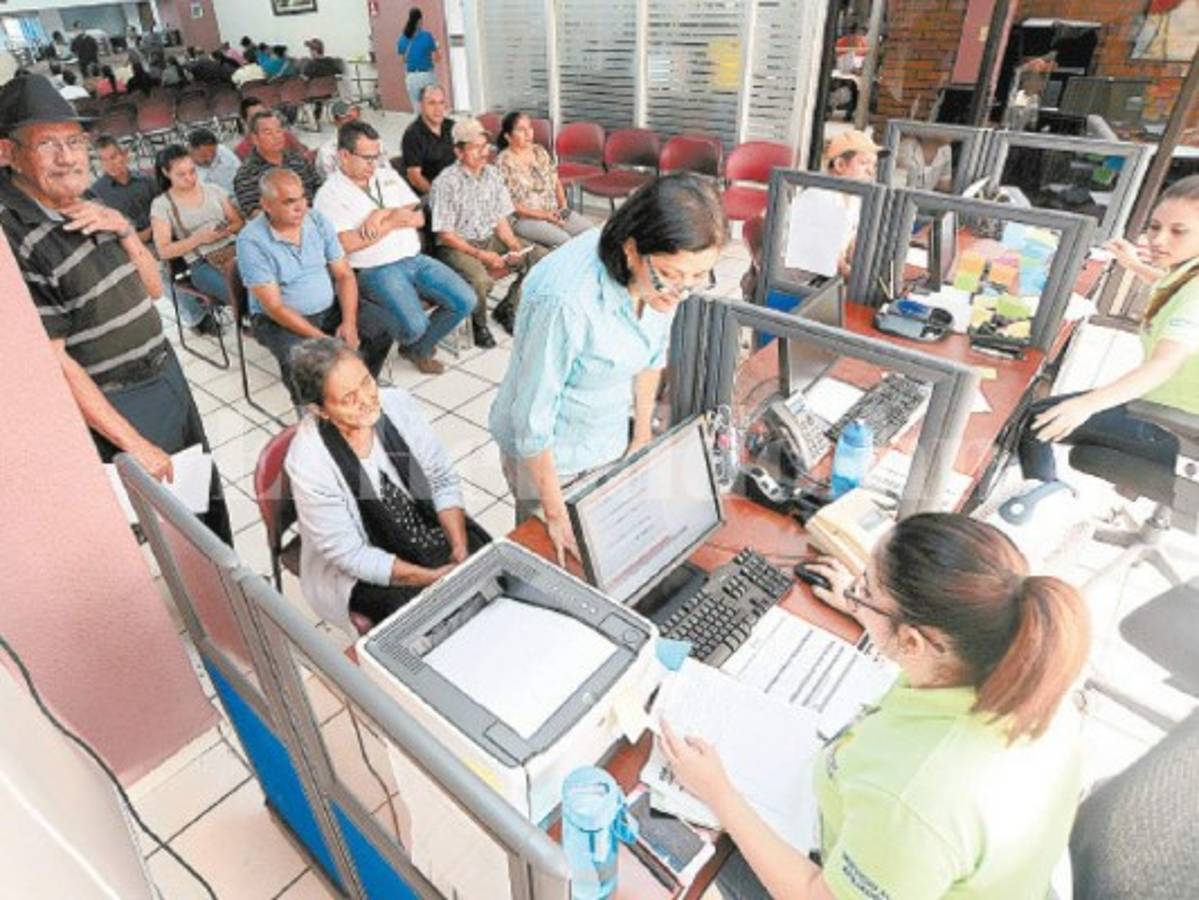 Unos 265,822 trabajadores tienen casi 1,000 millones de lempiras en el RAP