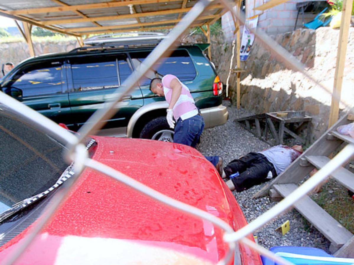Motorizados asesinan a dueÃ±o de car wash