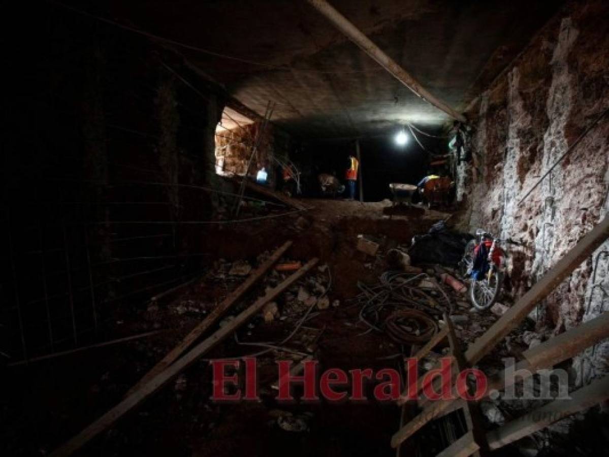 res túneles peatonales se construyen en la ciudad, se espera que estos sean entregados en dos meses. Foto: Alex Pérez/El Heraldo