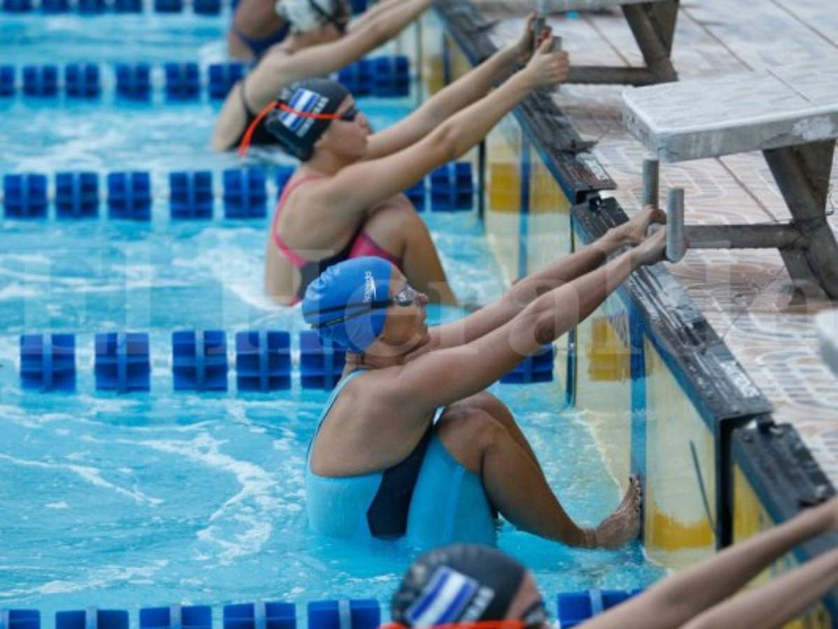 Honduras clasifica 54 nadadores para el Camex 2016 en Ciudad de Panamá