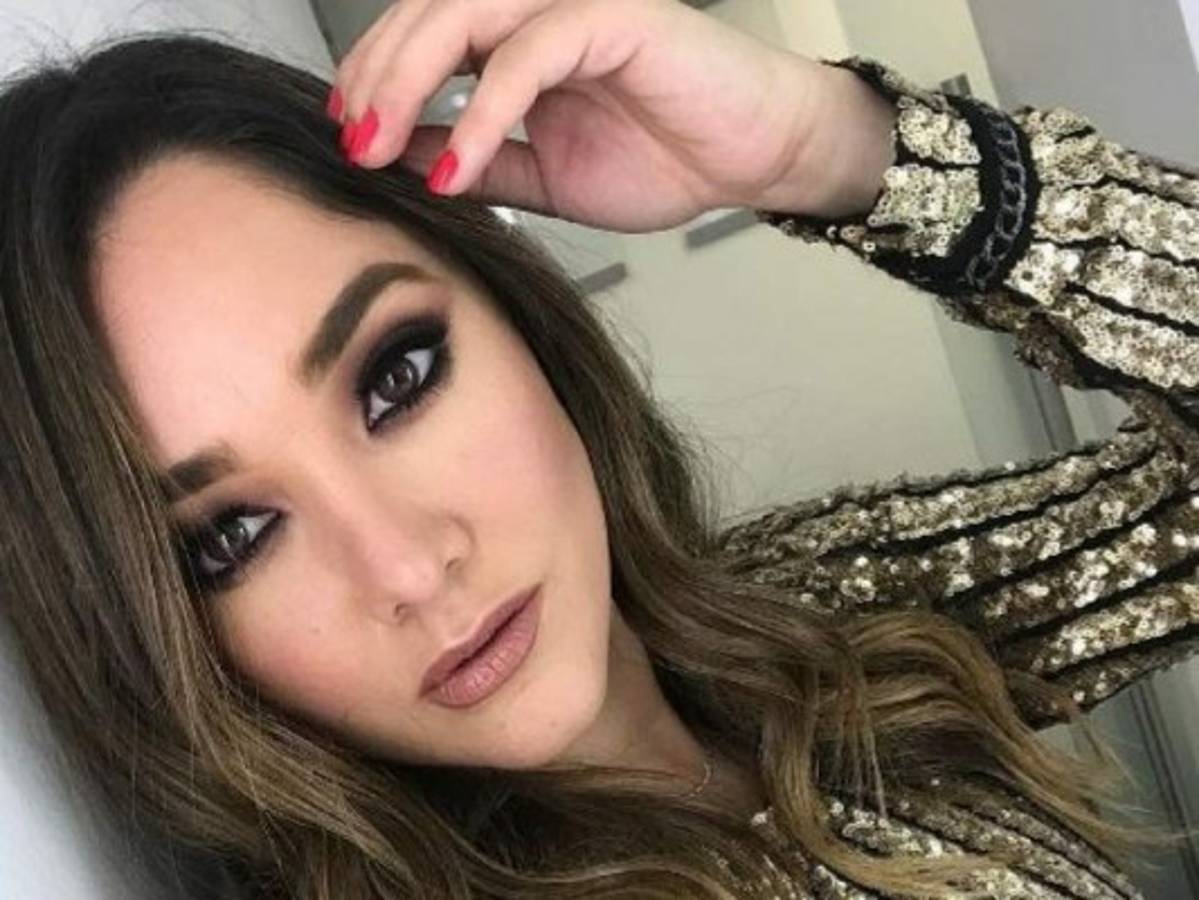 Sherlyn sorprende a sus fans con su abdomen de acero y un nuevo proyecto