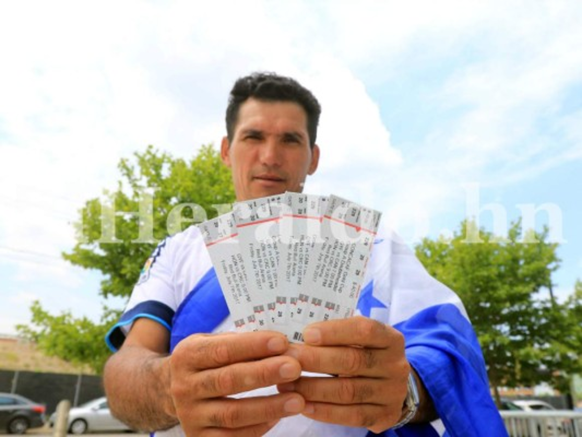 Hondureños han viajado hasta 19 horas por ver el debut de la Selección de Honduras