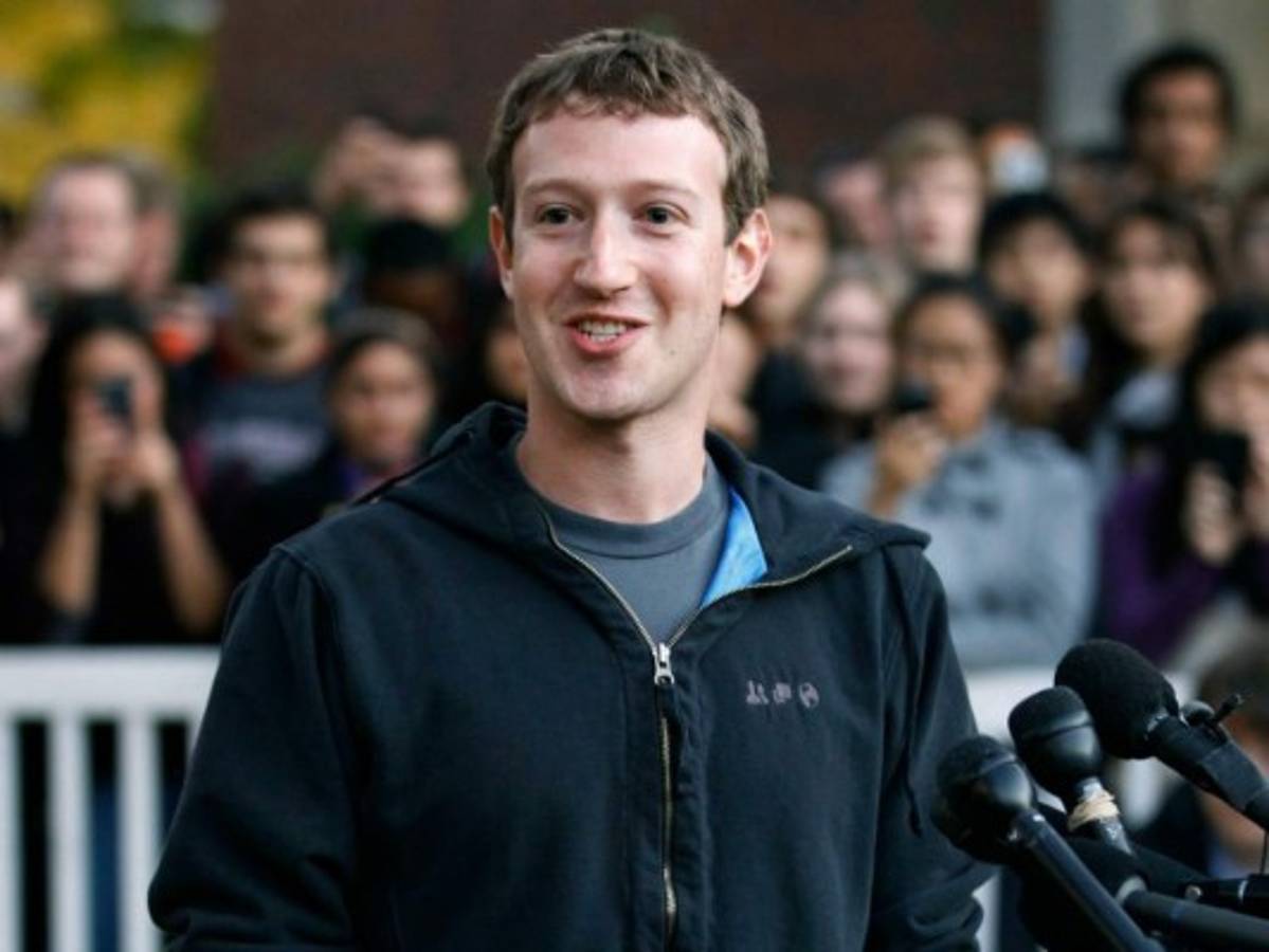 Mark Zuckerberg dará discurso de graduación en Harvard