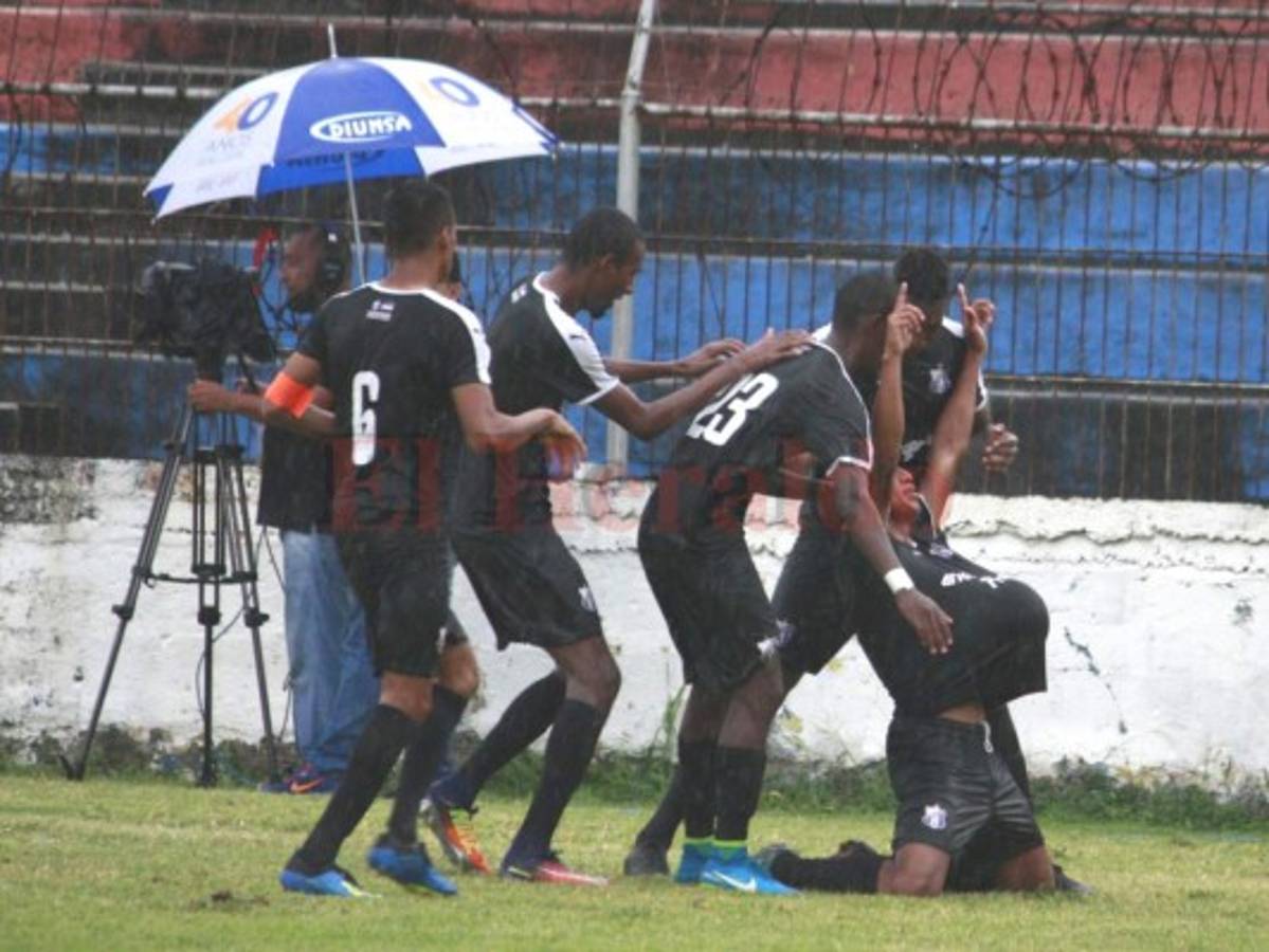 Honduras de El Progreso le da una paliza 1-4 al Vida... ¡para que reaccione!