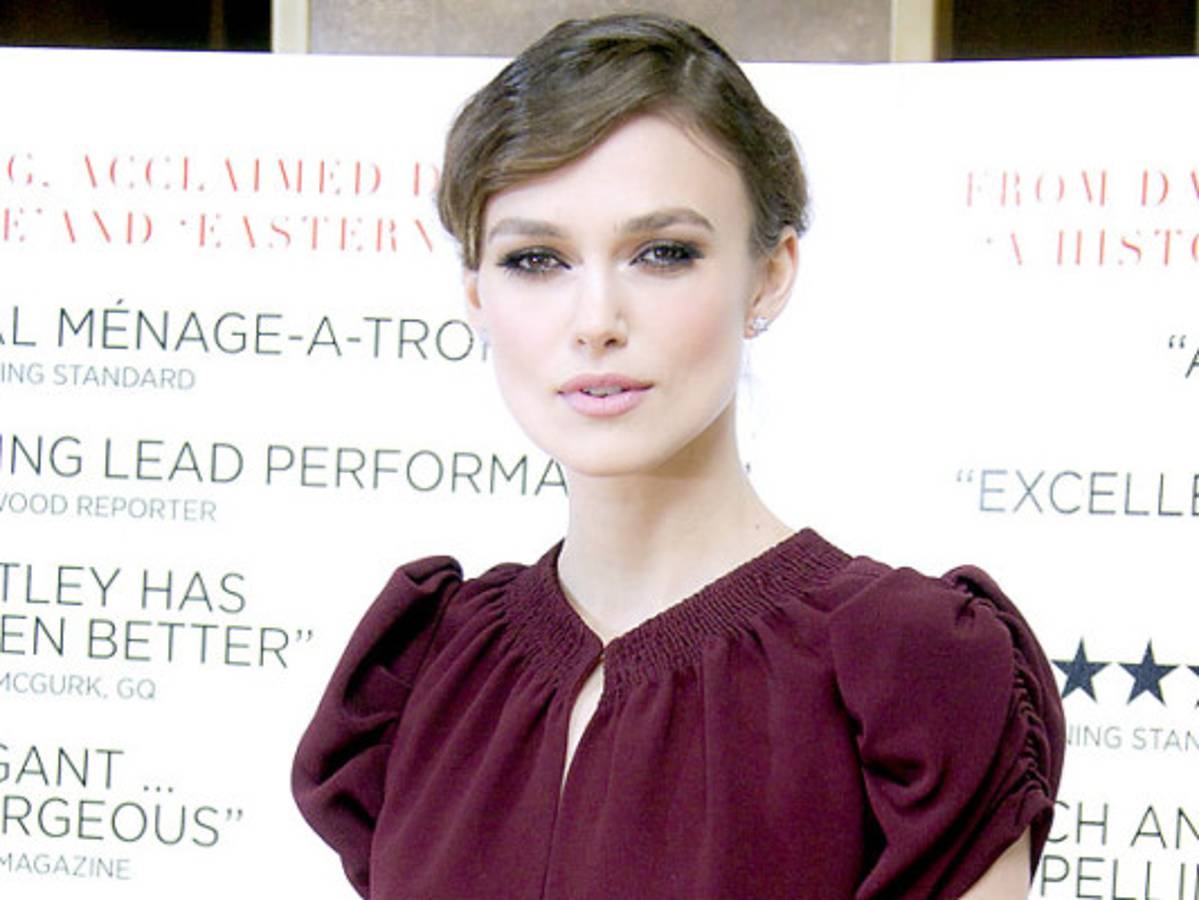 Keira Knightley se compromete con el tecladista de los Klaxons