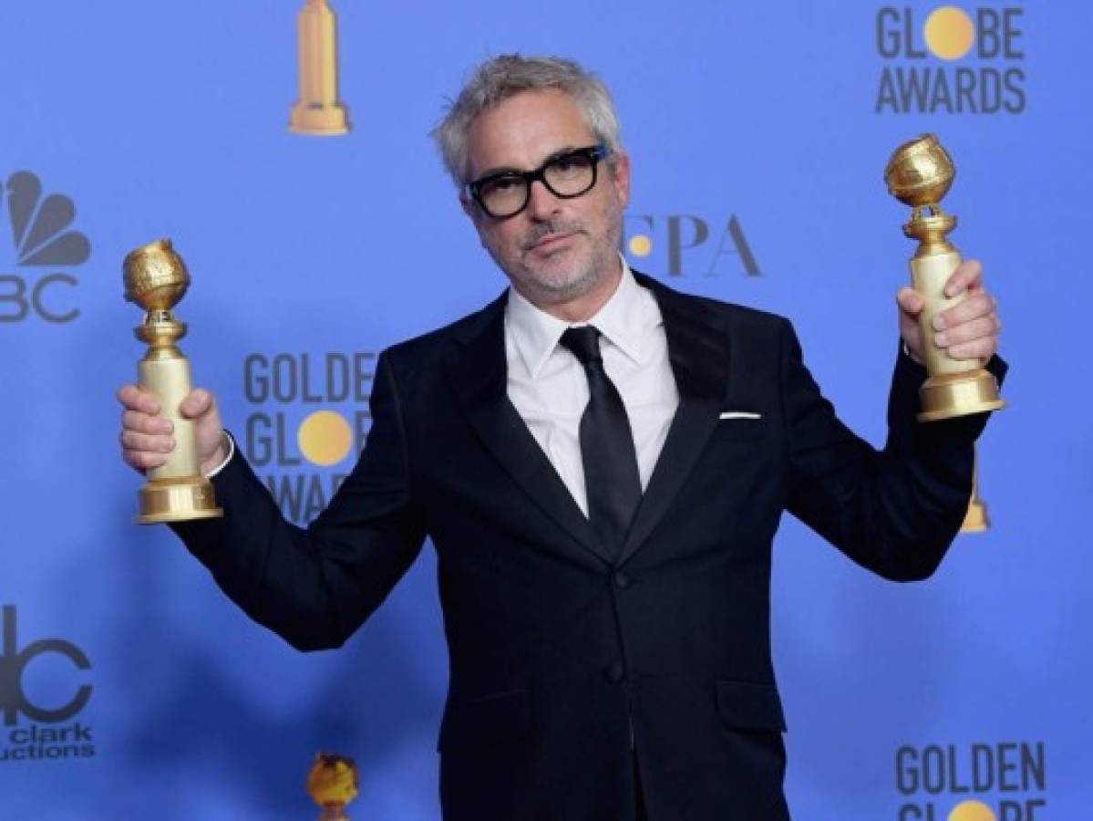 Alfonso Cuarón celebra dos Globos de Oro con 'Roma'