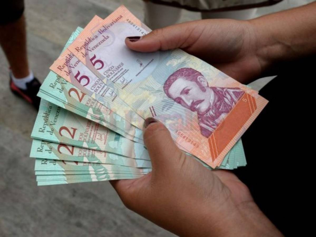 Venezuela lanza nuevo sistema cambiario con devaluación de 96%   