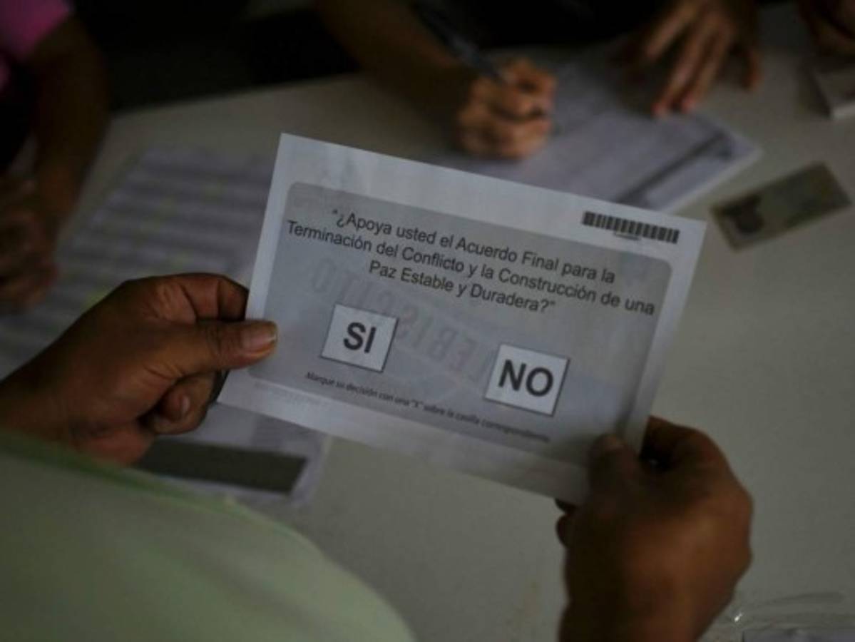 Gran concurrencia de colombianos en España por plebiscito sobre paz