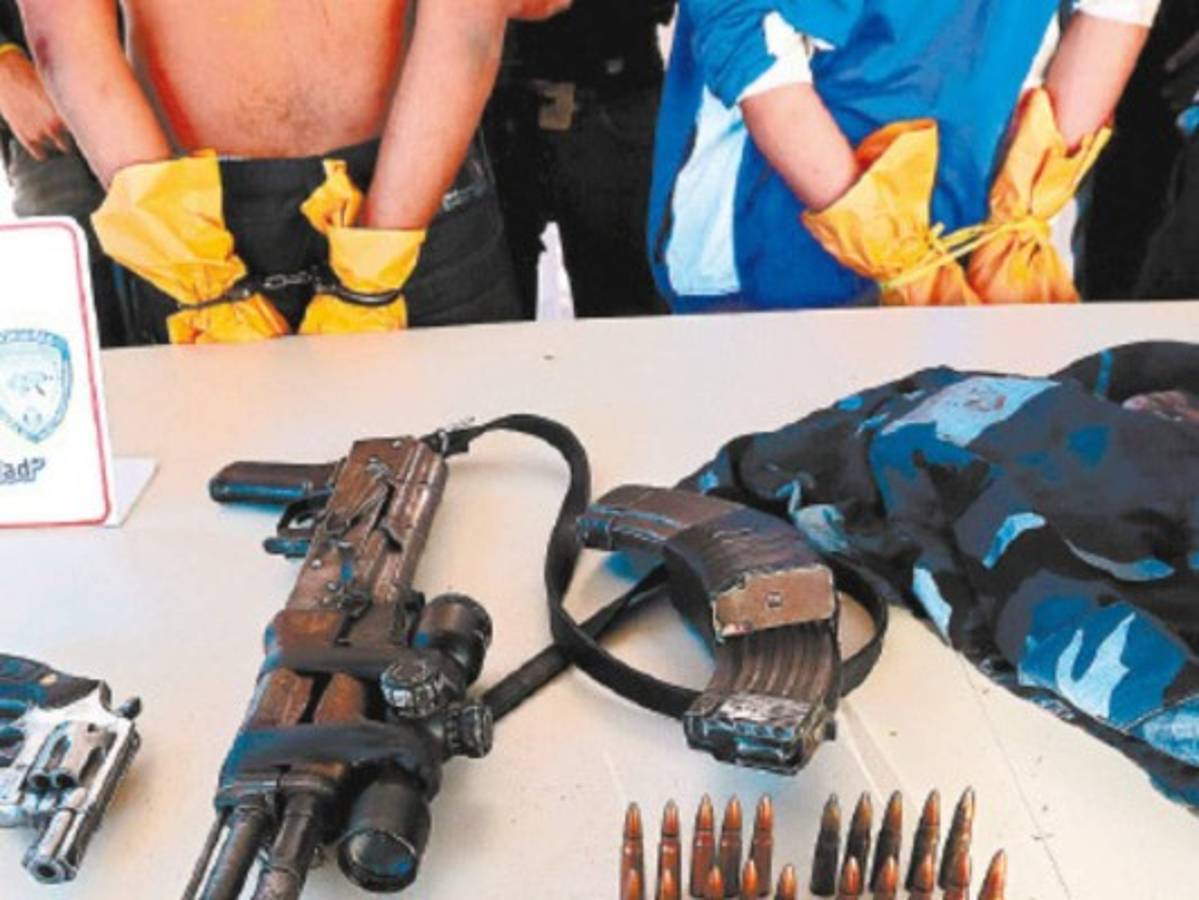 Director del INP: 'No hay abogados que tengan nexos con pandilleros'