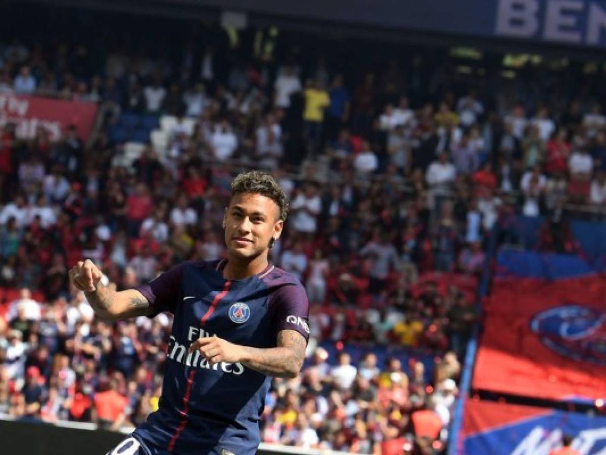 El Santos pide su parte por traspaso de Neymar al PSG, pero el Barcelona no está obligado a pagar
