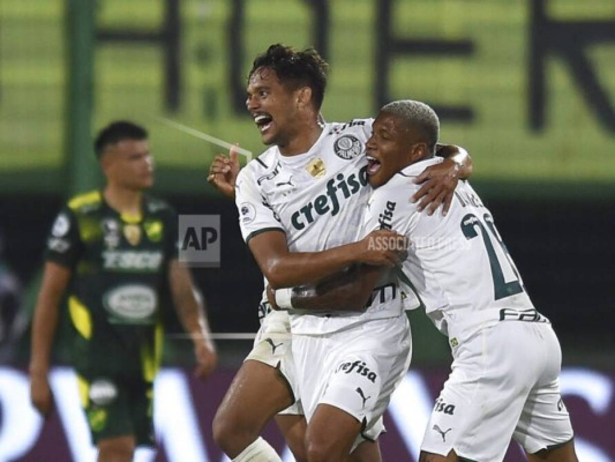 Palmeiras vence al local Defensa y Justicia en ida de Recopa