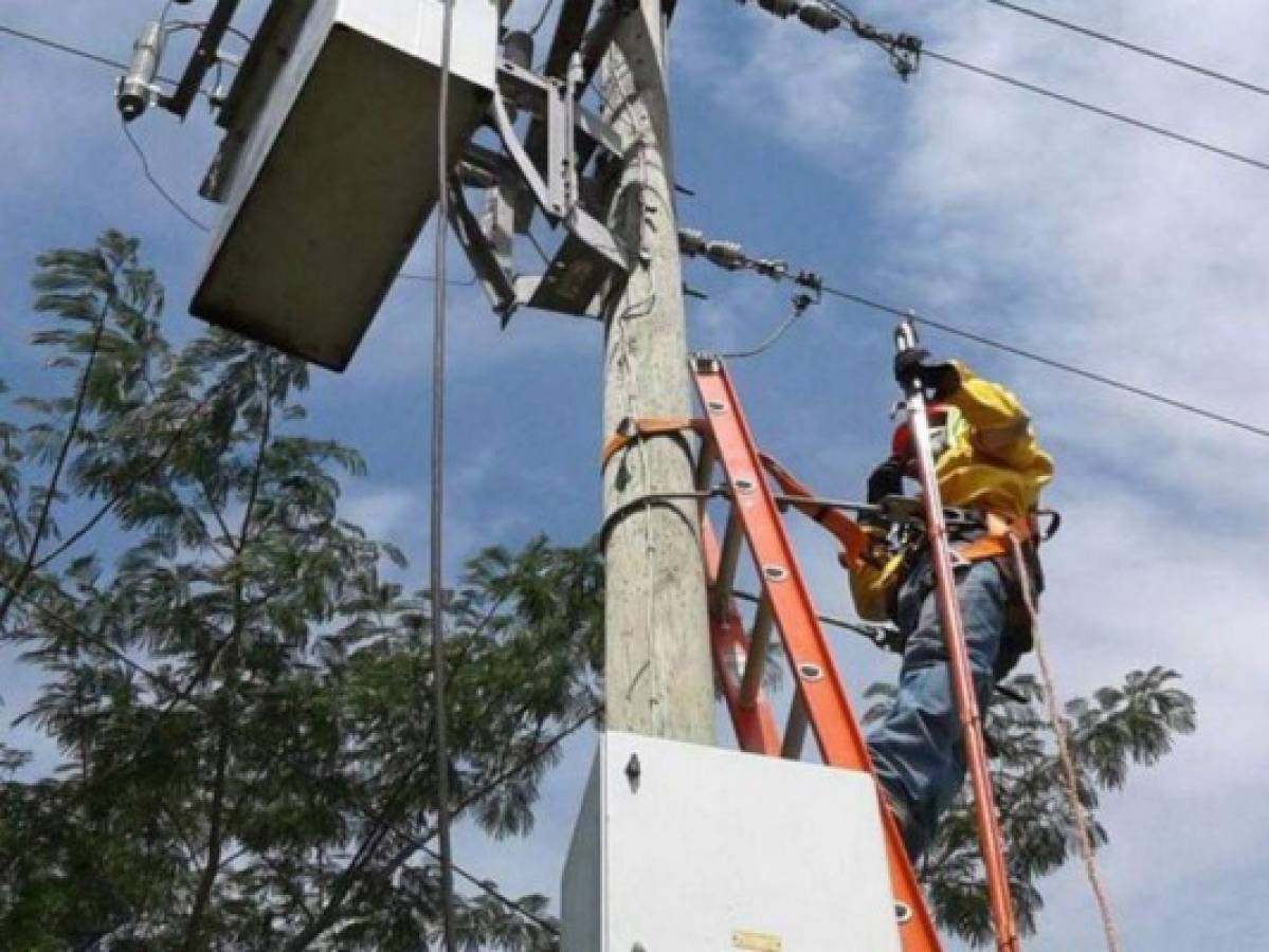 Anuncian cortes de la electricidad para colonias y aldeas de Colón y San Pedro Sula