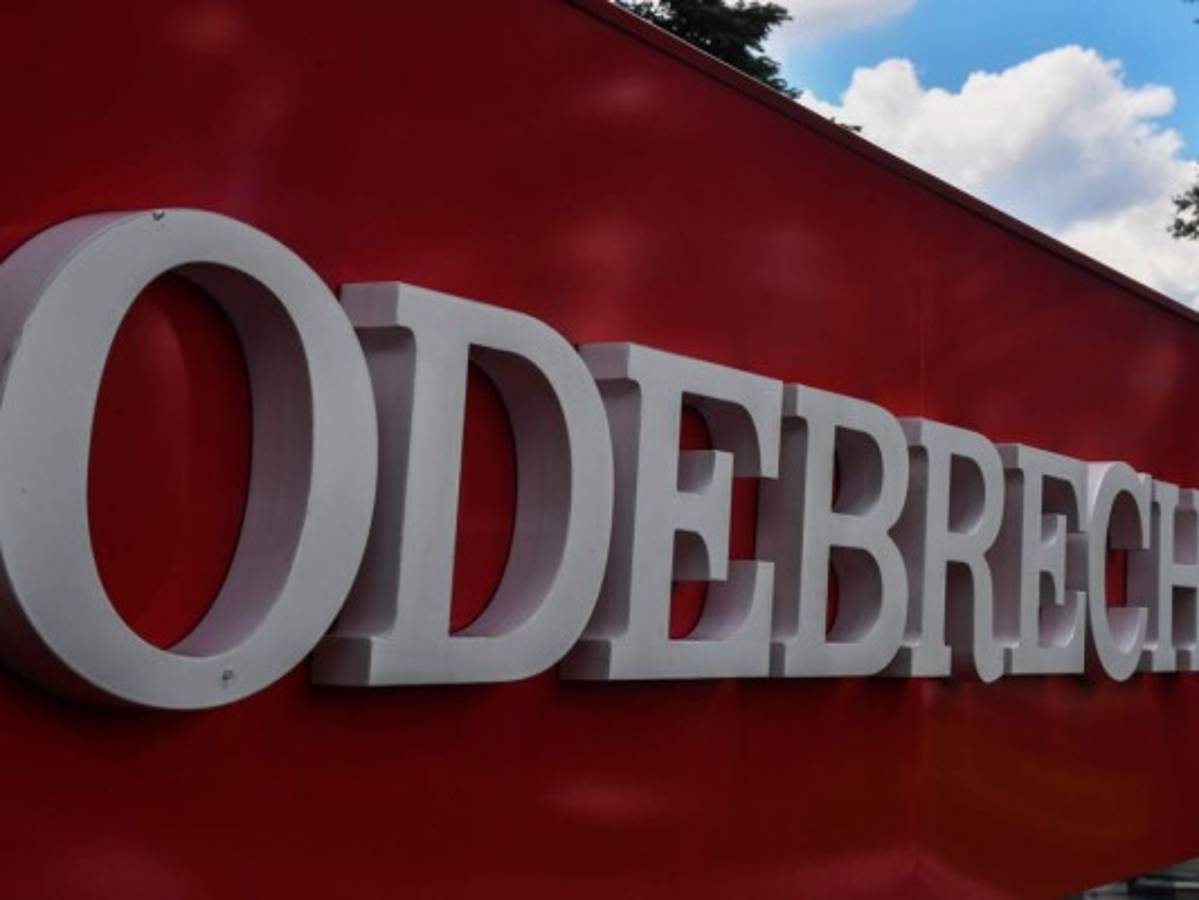 Fiscalía de Perú y brasileña Odebrecht sellan acuerdo de cooperación