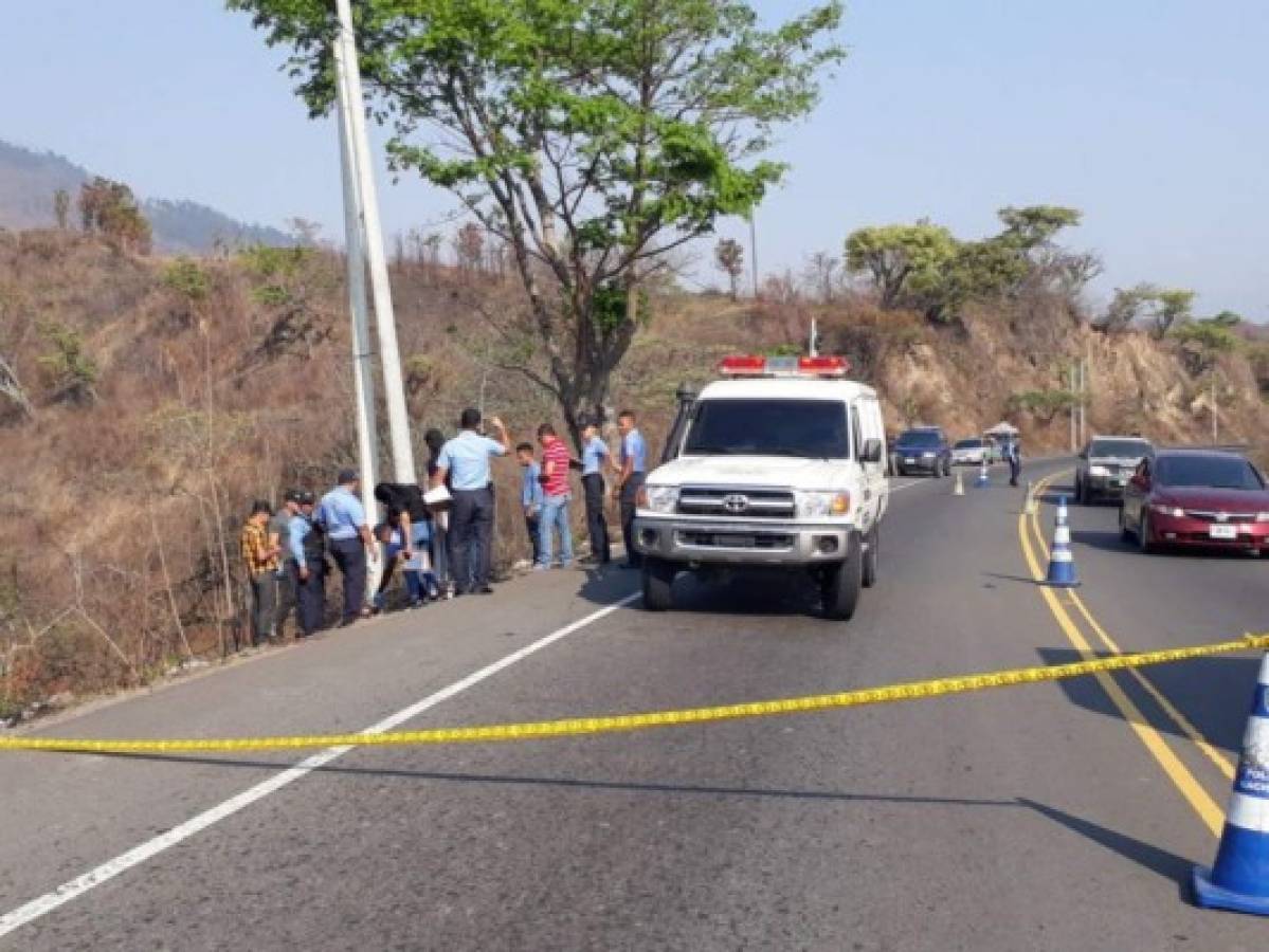 Descubren cadáver de un hombre a orillas de carretera a Olancho