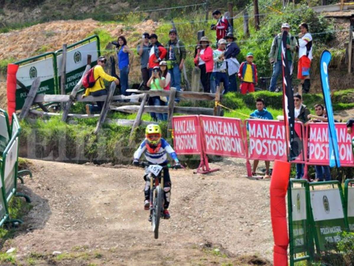 Mariajosé Montoya gana medalla de plata para Honduras en Panamericano de ciclismo