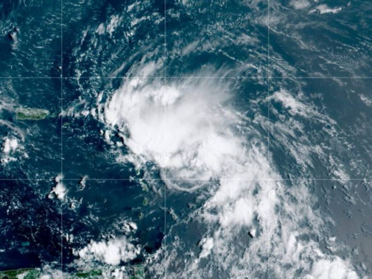 Alerta máxima en Louisiana por huracanes Marco y Laura