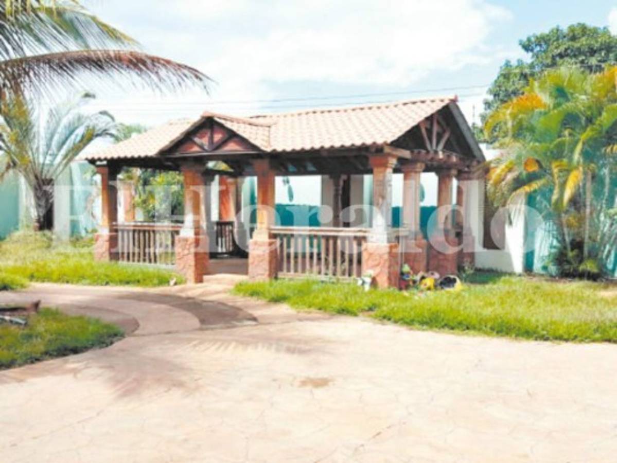 Más de medio millón gasta al mes la UNA en bienes incautados a los Amador