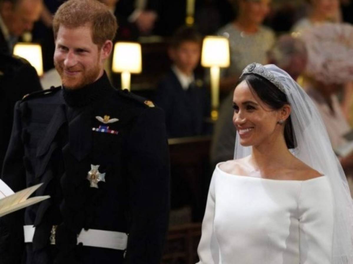 Príncipe Harry revela cómo pidió a su padre que llevara a Meghan Markle al altar