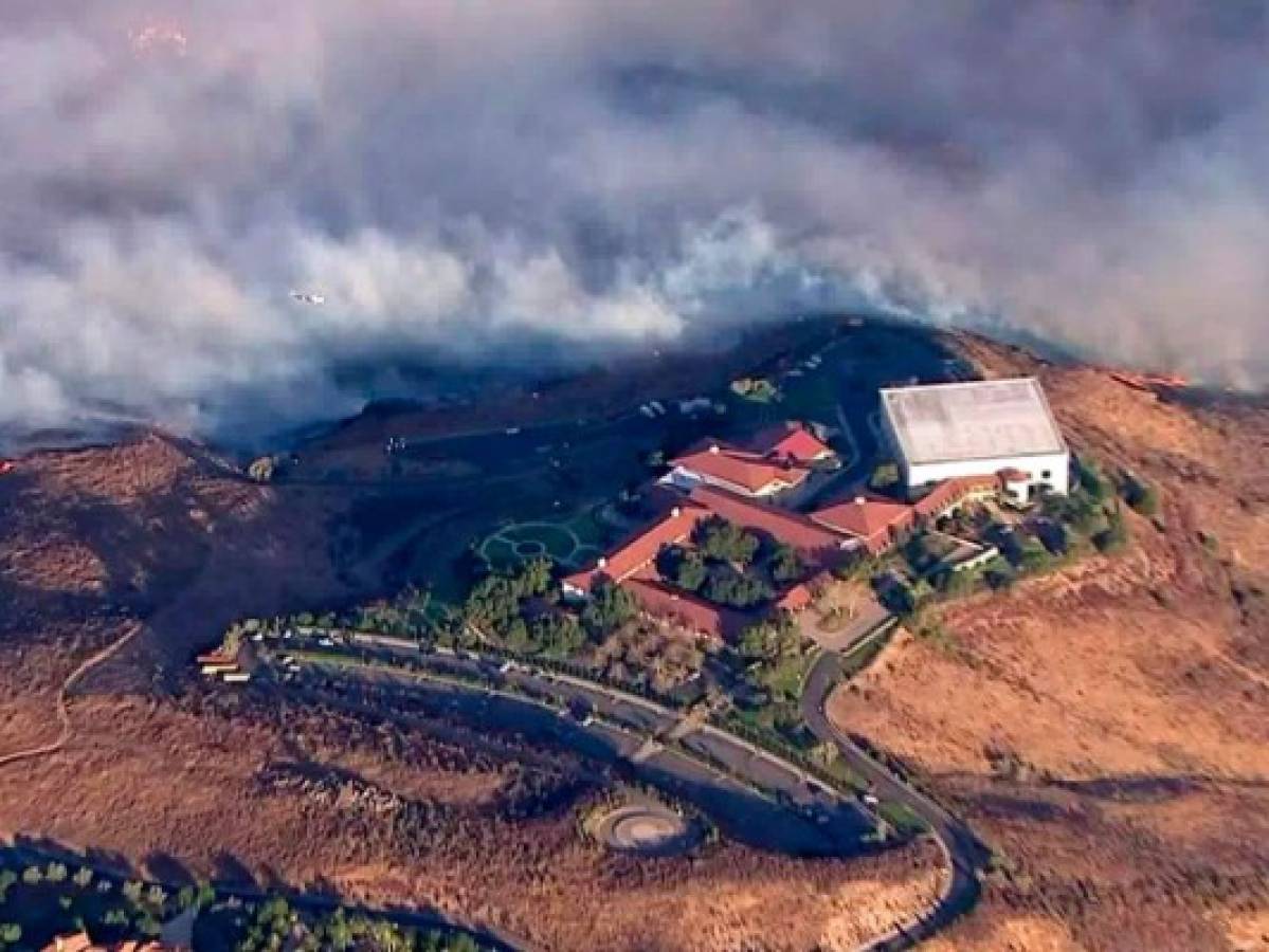 Se desata nuevo incendio en el sur de California