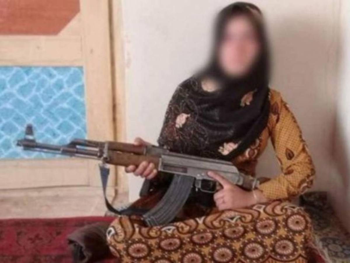 Adolescente mata a los asesinos de su familia en Afganistán y su historia da un giro inesperado