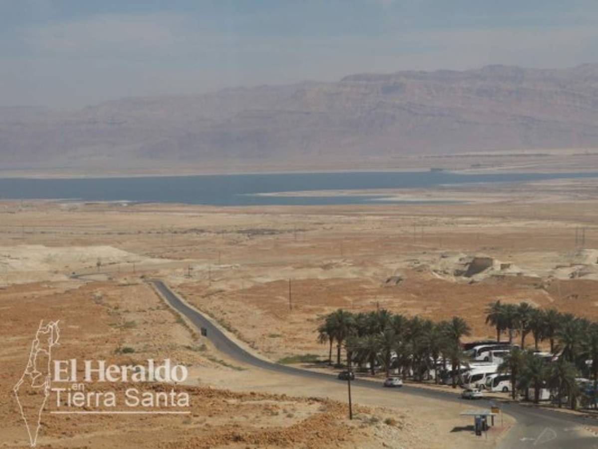 Vista panorámica del Desierto de Judea y Mar Muerto desde una montaña en Masada. Foto: EL HERALDO