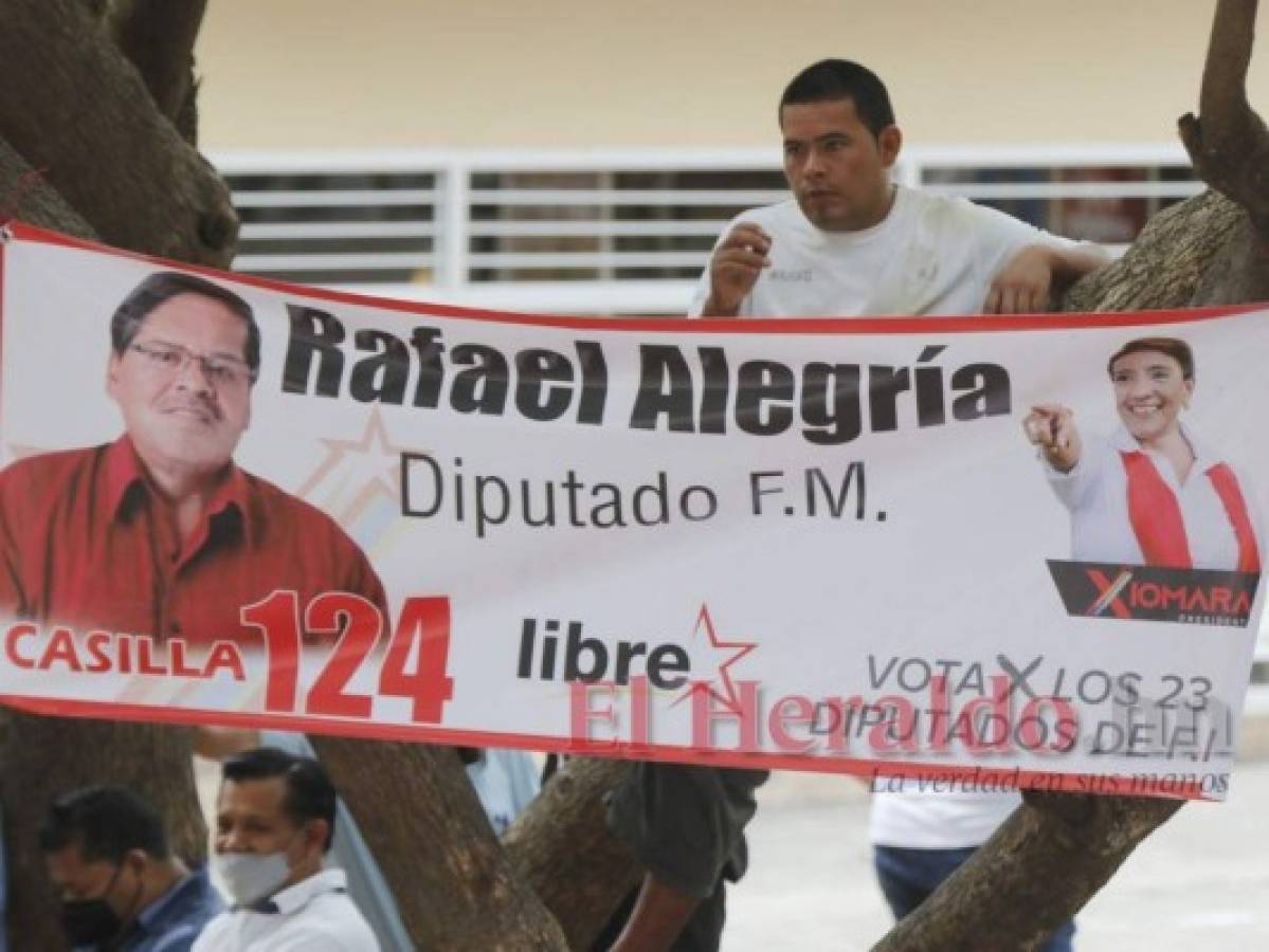 Junto a Nasralla, Doris Gutiérrez y Milton Benítez, candidata de Libre hace cierre de campaña en Tegucigalpa