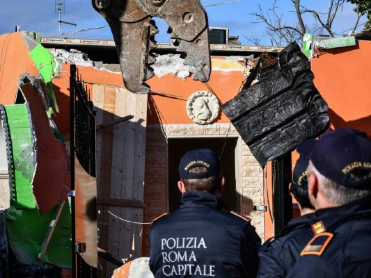 Comienza la demolición en Roma de ocho mansiones de mafiosos