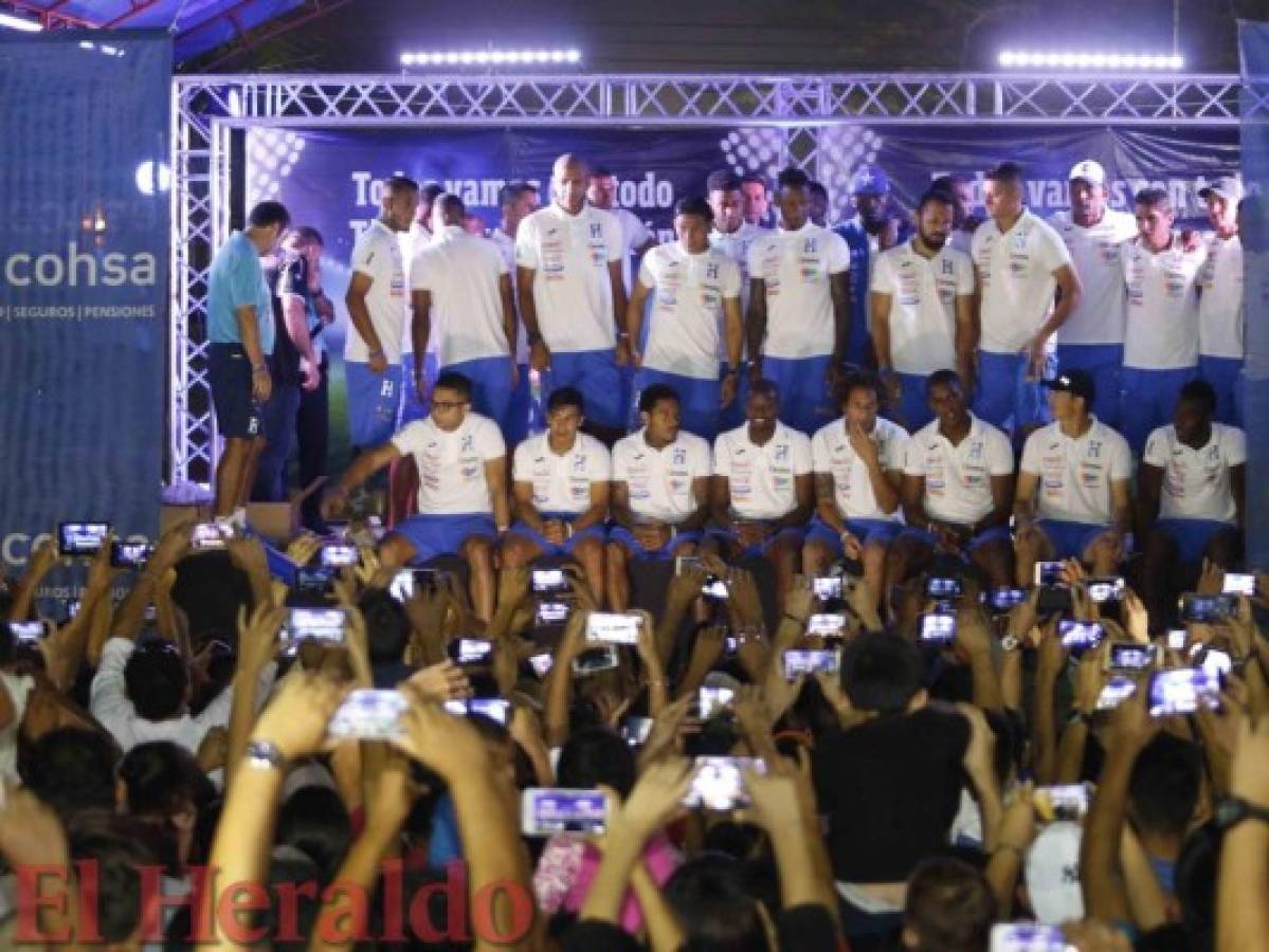 La Selección de Honduras se fortalece con el cariño de los aficionados en Choloma