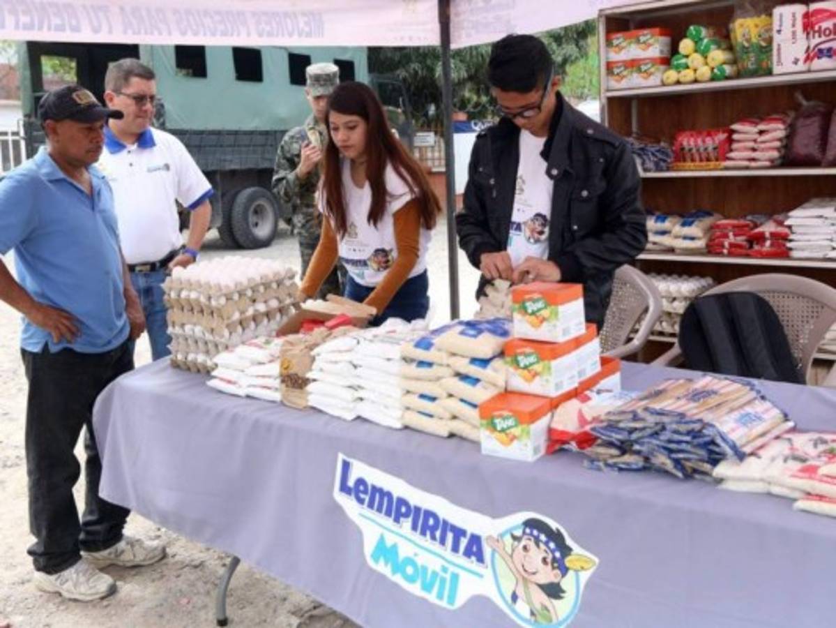 Hasta 2,500 lempiras ahorran consumidores en Ferias El Lempirita