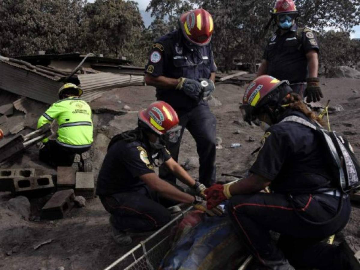 Aumenta a 109 el número de muertos por la erupción del volcán de Fuego en Guatemala