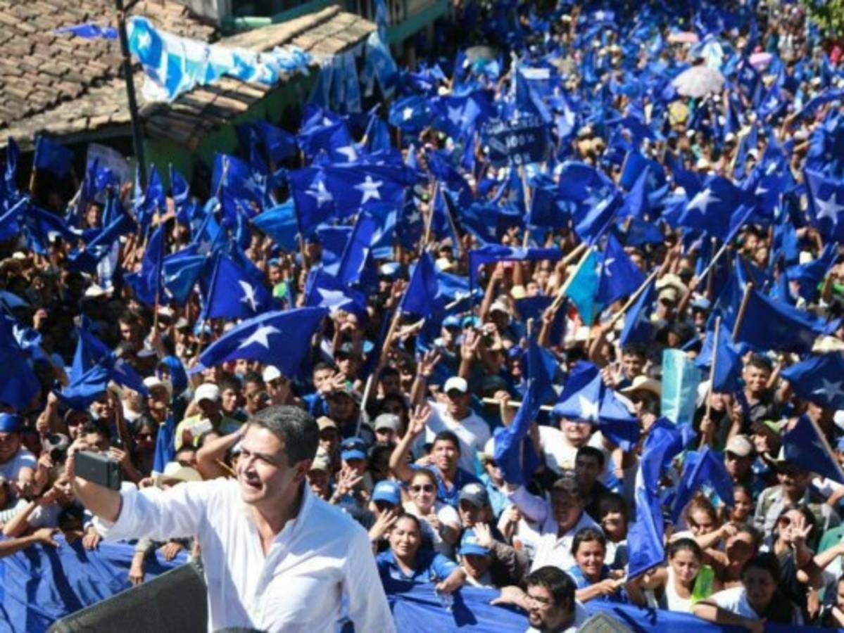 Municipios del sur de Lempira acompañan a Orlando Hernández durante el cierre de campaña  