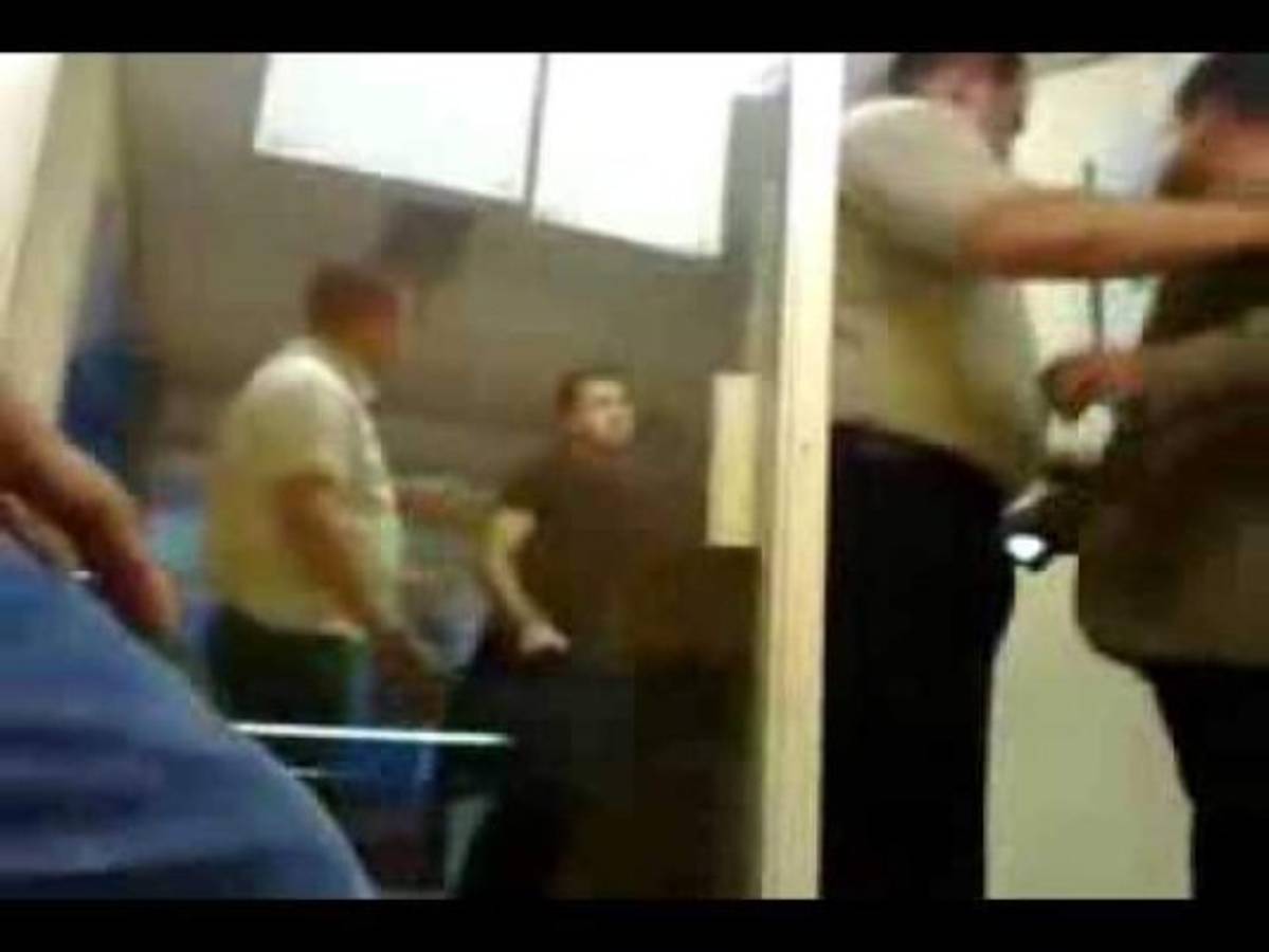 Jorge Zelaya y Salvador Nasralla se reencuentran en público